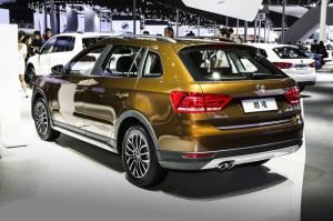 2015 Volkswagen Cross Lavida