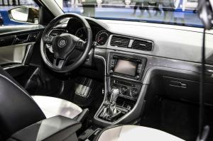 2015 Volkswagen Cross Lavida
