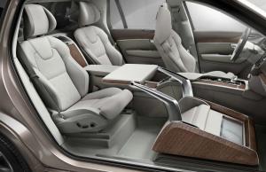 2015 Volvo Lounge Console