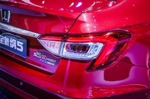 2015 Luxgen 5