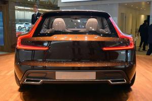 2014 Volvo Concept Estate Live From Geneva 2014
