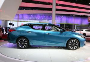 2015 Nissan Lannia