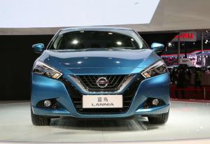 2015 Nissan Lannia