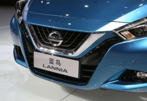 2015 Nissan Lannia