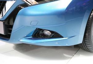 2015 Nissan Lannia