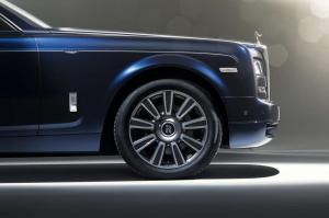 2015 Rolls-Royce Phantom Limelight Collection