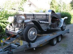Rolls-Royce с двигателем от самолета