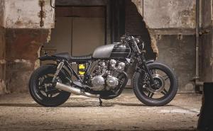 1981 Honda CB750 by Jordi Ciscar