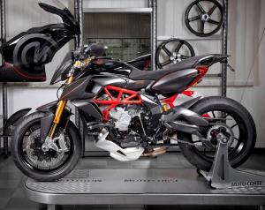 2015 MV Agusta Rivale VIPRA by Motocorse