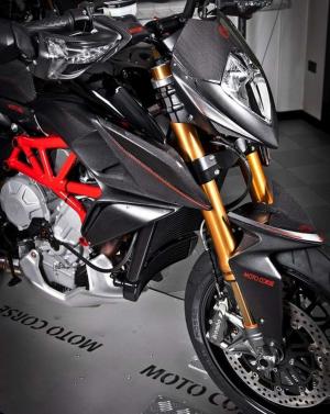 2015 MV Agusta Rivale VIPRA by Motocorse