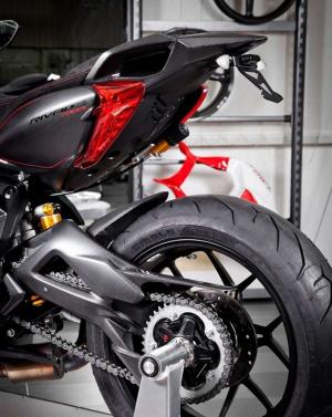 2015 MV Agusta Rivale VIPRA by Motocorse