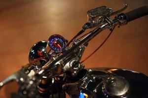 1983 Suzuki GS300 by Slowbuilt