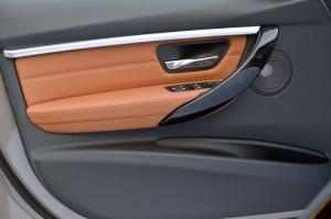 2015 BMW 330d Touring Luxury Line