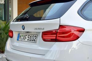 2015 BMW 320d Touring EfficientDynamics Edition Sport Line