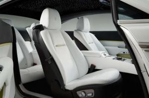 2015 Rolls-Royce Wraith Inspired by Fashion