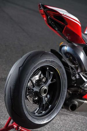 2015 Ducati Panigale R