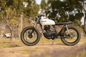 1972 Kawasaki KZ200 by Craig Lyons