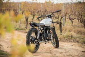 1972 Kawasaki KZ200 by Craig Lyons