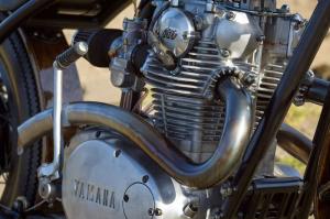 1975 Yamaha XS650 by Holiday Customs
