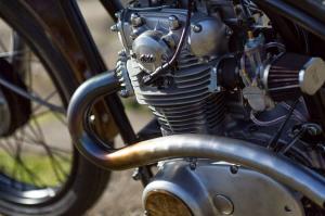 1975 Yamaha XS650 by Holiday Customs