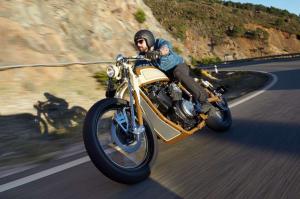 2015 Yamaha XV950 by Matt Black
