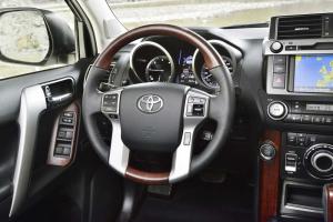2013 Toyota Land Cruiser Prado