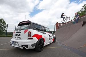 2015 Mini Clubman S by Mac Audio System