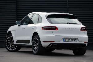 2015 Porsche Macan Turbo