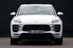2015 Porsche Macan Turbo