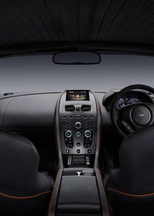 2015 Aston Martin DB9 GT