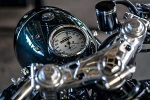 1976 Kawasaki KZ650 B1 by Krakenhead Customs
