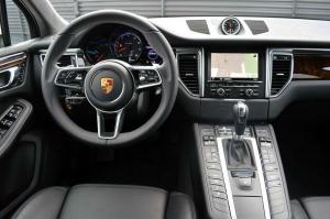 2015 Porsche Macan Turbo