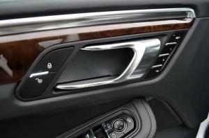 2015 Porsche Macan Turbo