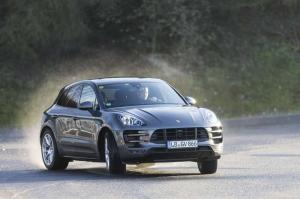 2015 Porsche Macan Turbo