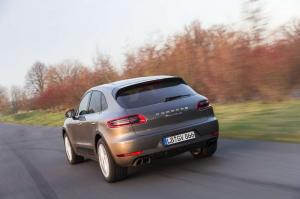 2015 Porsche Macan Turbo