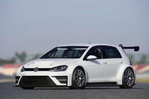 Volkswagen Golf подготовили к кузовным гонкам