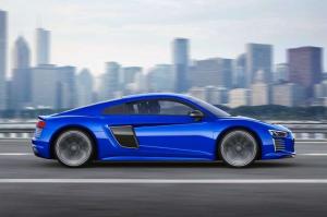 2015 Audi R8 e-tron Piloted Driving Concept