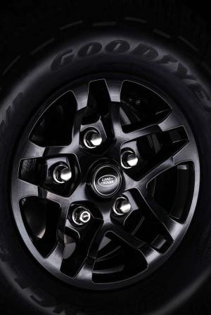 2015 Land Rover Defender 90 2.000.000th