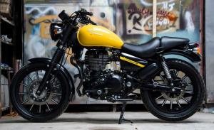2015 Royal Enfield Thunderbird 500 by Eimor Customs