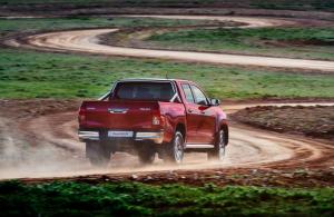 2015 Toyota Hilux Invincible Double Cab 4x4