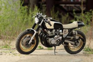 1979 Yamaha XJ400 by Gazzz Garage