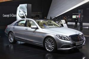 2014 Mercedes-Benz S600 Live From Detroit 2014