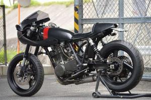 2015 Yamaha SR400 by N-BU Custom Motors