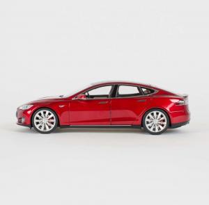 Масштабные модели Tesla Model S