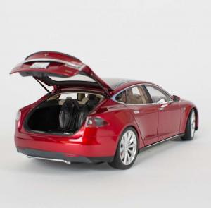 Масштабные модели Tesla Model S