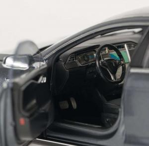 Масштабные модели Tesla Model S