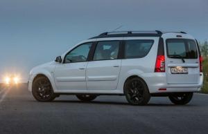 2015 Lada Largus VIP