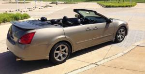 2004 Nissan Maxima Cabriolet