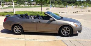 2004 Nissan Maxima Cabriolet