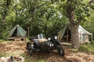 2015 Ural Sportsman Camp Wandawega Edition